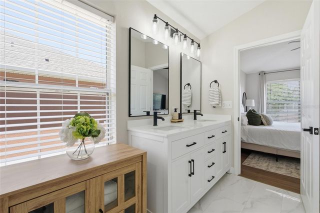 5134 6TH STREET N, St Petersburg, FL 33703