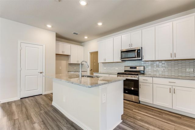 105 Caliber Court, Mckinney, TX 75071