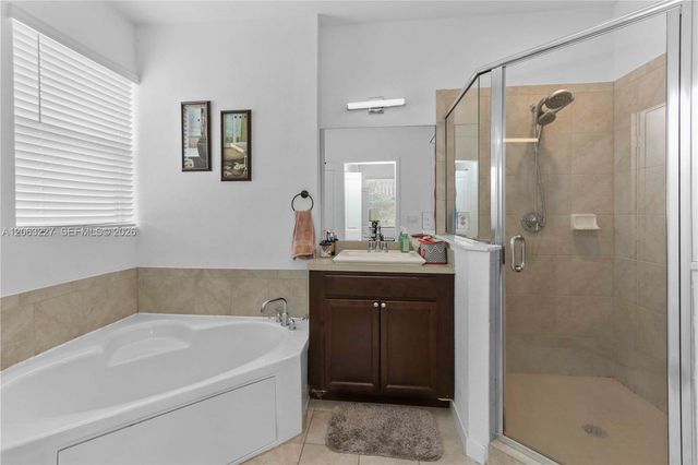 24303 SW 118th Ave, Homestead, FL 33032