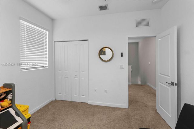 24303 SW 118th Ave, Homestead, FL 33032