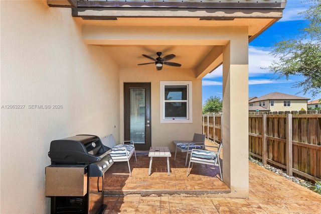 24303 SW 118th Ave, Homestead, FL 33032