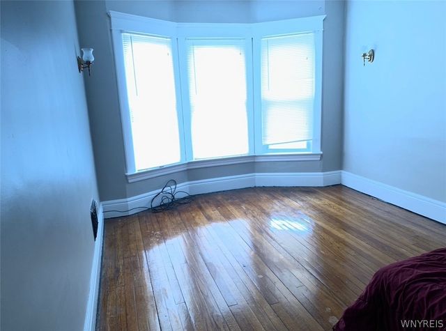 77 Meech Avenue, Buffalo, NY 14208