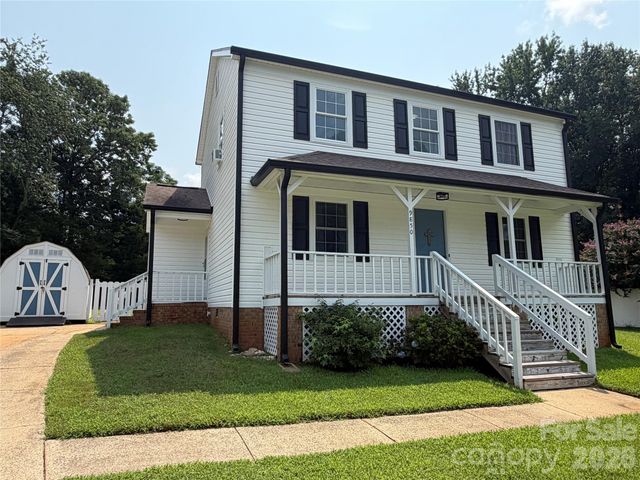 9850 Standing Wood Court, Charlotte, NC 28227