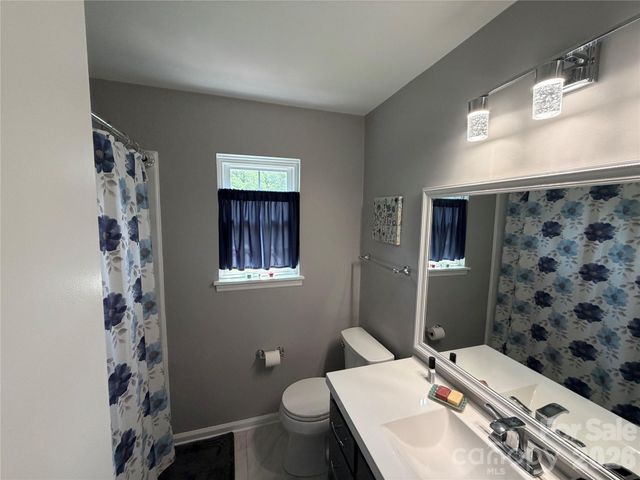 9850 Standing Wood Court, Charlotte, NC 28227