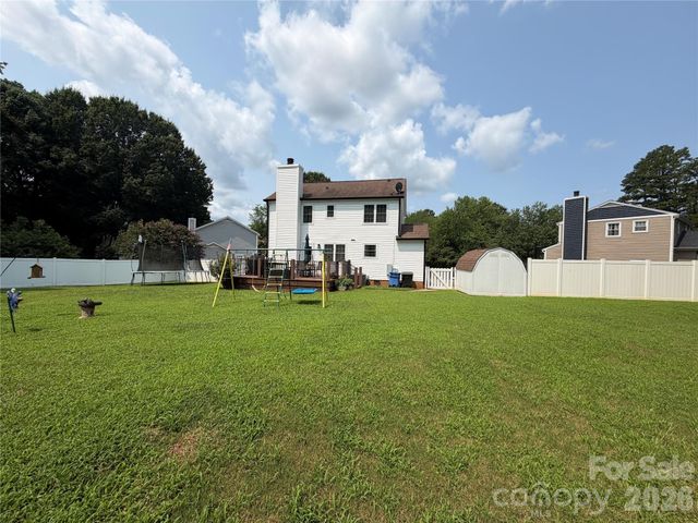 9850 Standing Wood Court, Charlotte, NC 28227