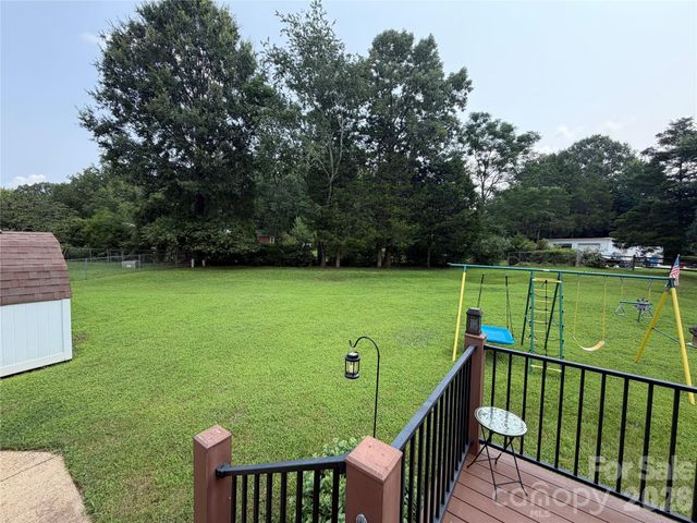 9850 Standing Wood Court, Charlotte, NC 28227
