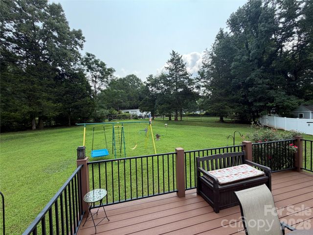 9850 Standing Wood Court, Charlotte, NC 28227