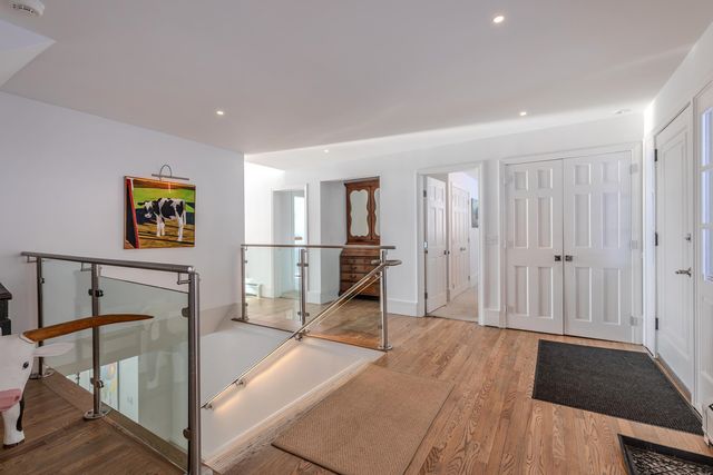 1060 Upper Hollow Road, Dorset, VT 05251