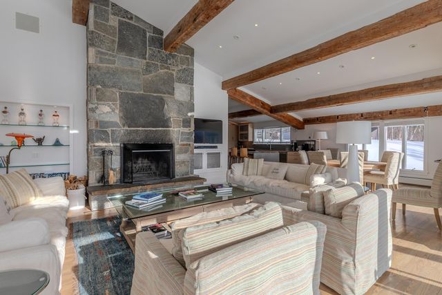 1060 Upper Hollow Road, Dorset, VT 05251