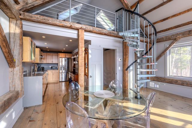 1060 Upper Hollow Road, Dorset, VT 05251