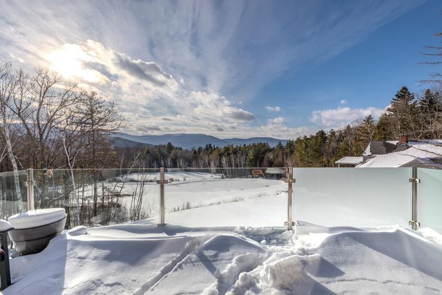 1060 Upper Hollow Road, Dorset, VT 05251