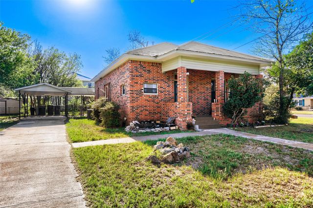 208 N Avenue B, Elgin, TX 78621