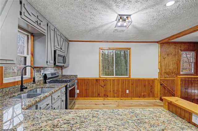 150 Summit Street, Ellijay, GA 30540