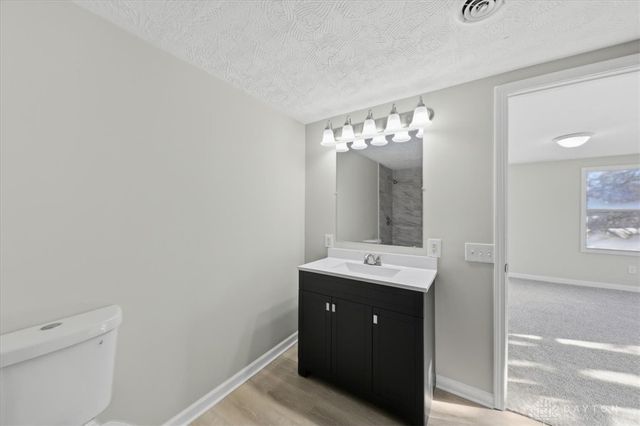 12130 Lakefront Drive, Hillsboro, OH 45133