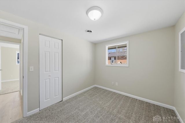 12130 Lakefront Drive, Hillsboro, OH 45133