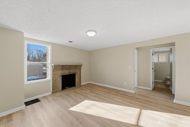 12130 Lakefront Drive, Hillsboro, OH 45133