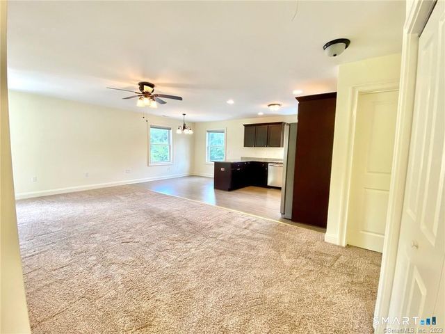 157 West Main Street 4, East Lyme, CT 06357