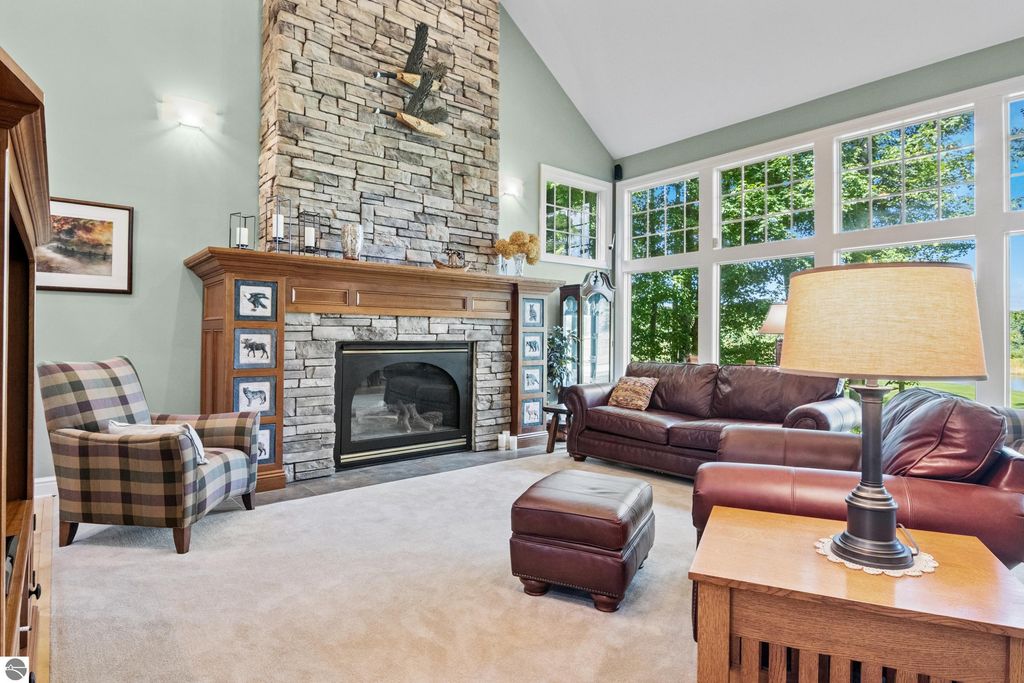 Image 10 of property listing at 3994 Harbour Town, Bellaire, MI 49615