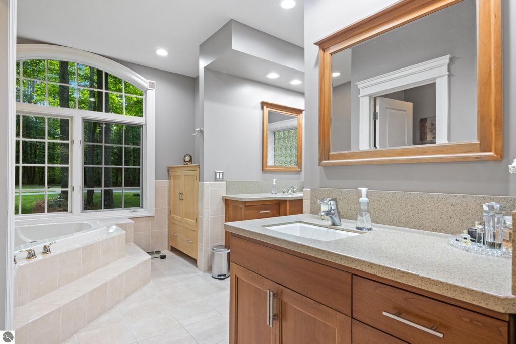 Image 27 of property listing at 3994 Harbour Town, Bellaire, MI 49615