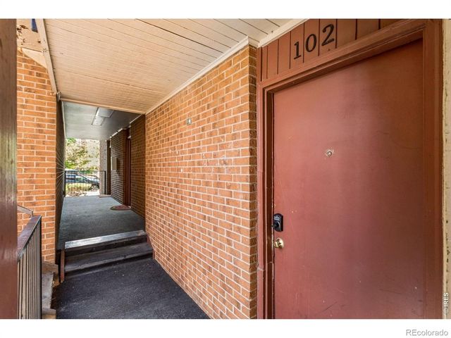 1200 College Avenue 102, Boulder, CO 80302