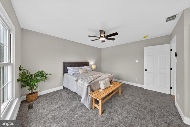 20 BAYWATCH RD, New Castle, DE 19720