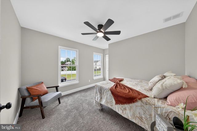 20 BAYWATCH RD, New Castle, DE 19720