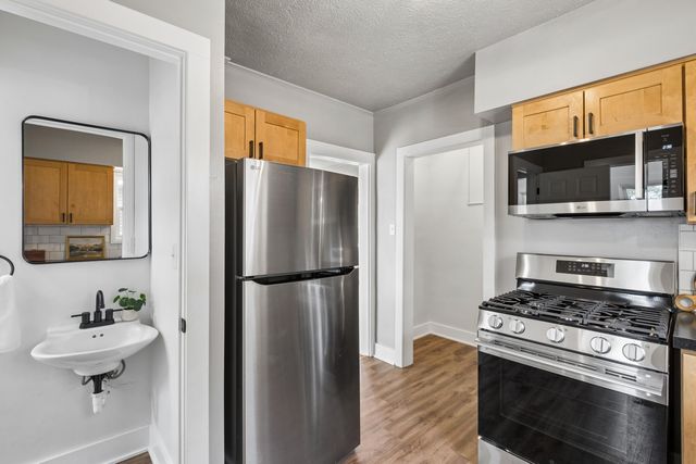 916 Ardmore Street SE, Grand Rapids, MI 49507