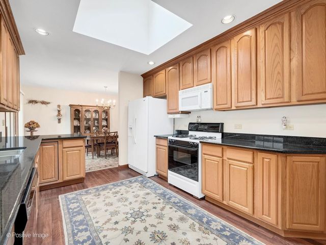 449 Arbor Avenue, West Chicago, IL 60185