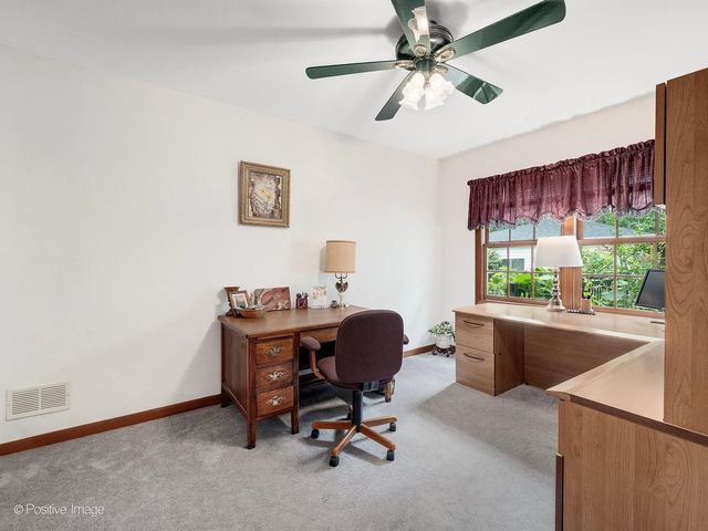 449 Arbor Avenue, West Chicago, IL 60185