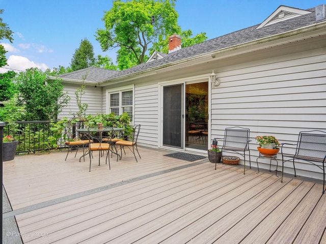 449 Arbor Avenue, West Chicago, IL 60185