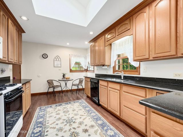 449 Arbor Avenue, West Chicago, IL 60185