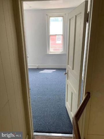 2926 N STILLMAN ST, Philadelphia, PA 19132