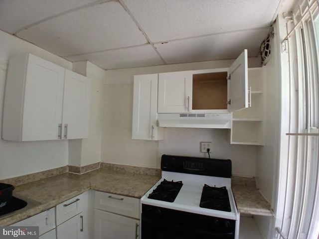 2926 N STILLMAN ST, Philadelphia, PA 19132