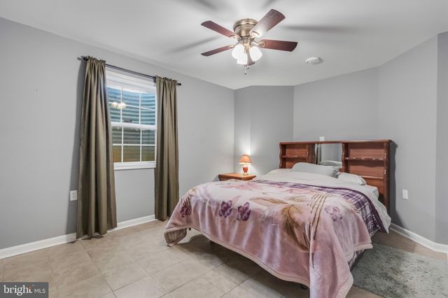 2608 CAPITAL CT, Waldorf, MD 20603