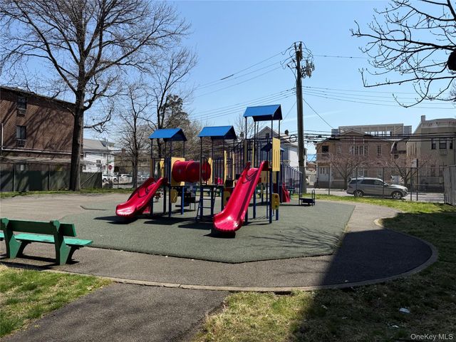 43-57 Union Street 6H, Flushing, NY 11355