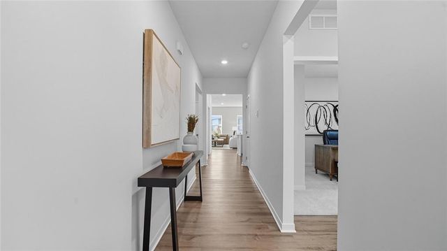 713 Fallen Leaf Drive, Belton, MO 64012