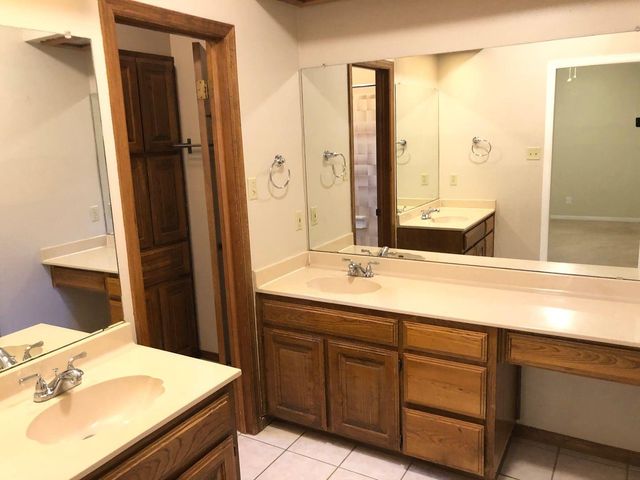 11403 Oak Knoll DR, Austin, TX 78759