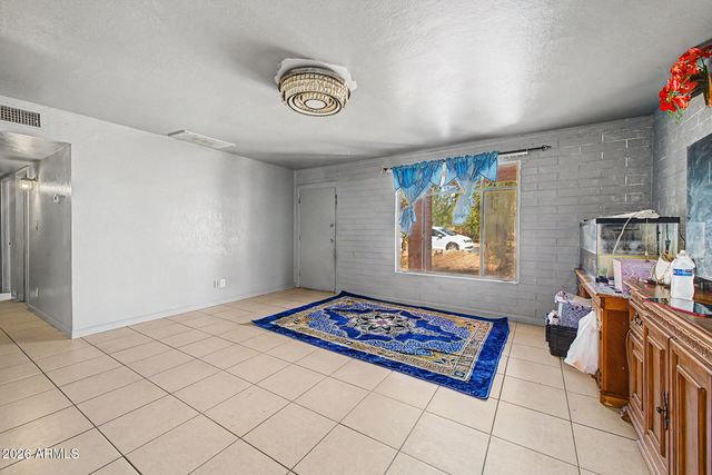 6020 N 31ST Drive, Phoenix, AZ 85017
