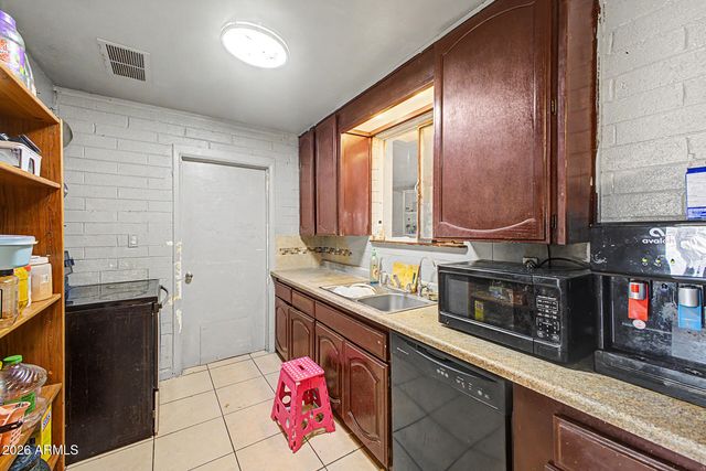 6020 N 31ST Drive, Phoenix, AZ 85017