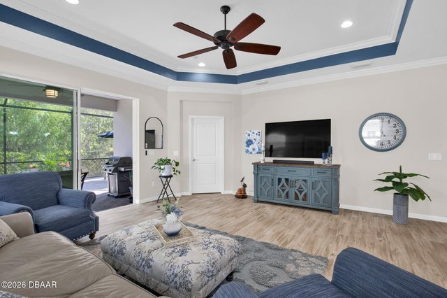 206 St Somewhere Drive, Daytona Beach, FL 32124