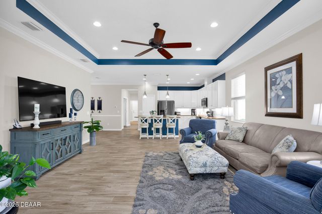 206 St Somewhere Drive, Daytona Beach, FL 32124