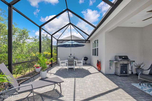 206 St Somewhere Drive, Daytona Beach, FL 32124