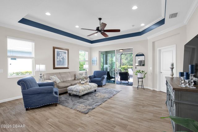 206 St Somewhere Drive, Daytona Beach, FL 32124