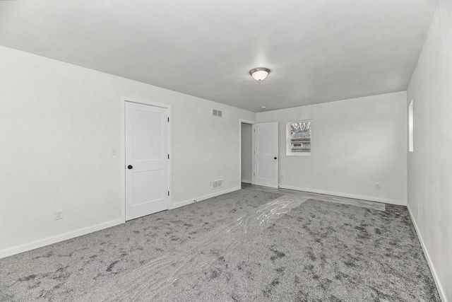 3625 E Somers AVENUE, Cudahy, WI 53110