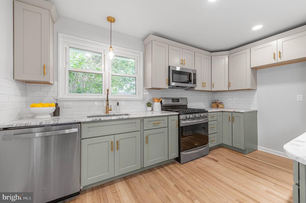 402 PRINCE FREDERICK ST, King Of Prussia, PA 19406 — photo 4