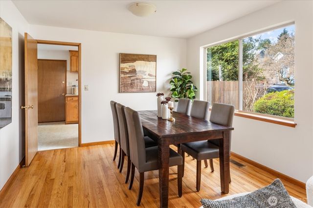 5819 30th Avenue NW, Seattle, WA 98107