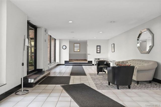 10 Franklin Avenue 1EFF, White Plains, NY 10601