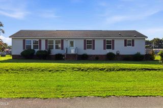 614 Autumn Winds Drive, Goldsboro, NC 27530