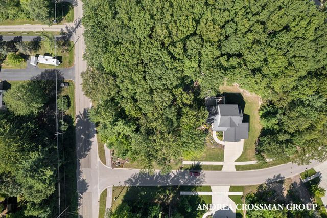 16179 Coventry Lane 30, Spring Lake, MI 49456