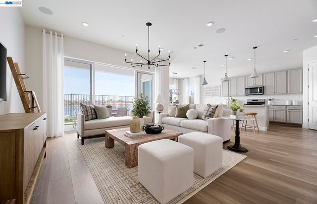 303 Hemingway Lane, Discovery Bay, CA 94505